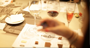 cata de vinos en Madrid con chocolate para empresas